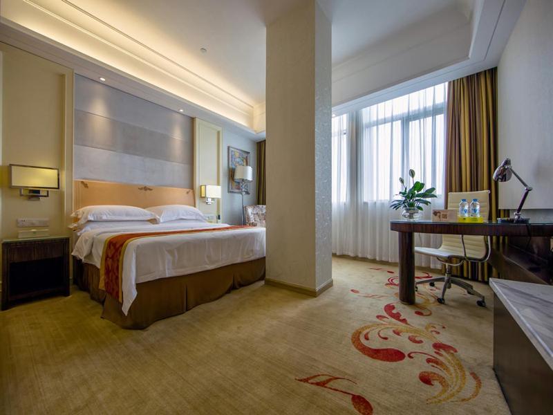 Vienna Hotel Jiangmen Heshan Huamao Esterno foto